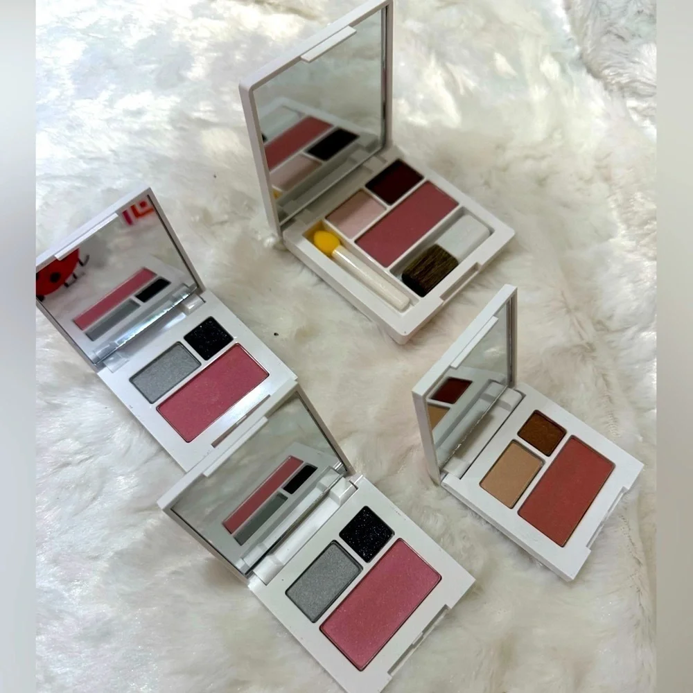Lot of 4 Clinique Eye Shadow Duos and Blush Sets NEW